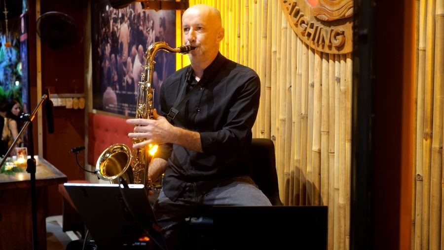 Saxophone live music Bali at Laughing Buddha Bar, a refined restaurant in Ubud